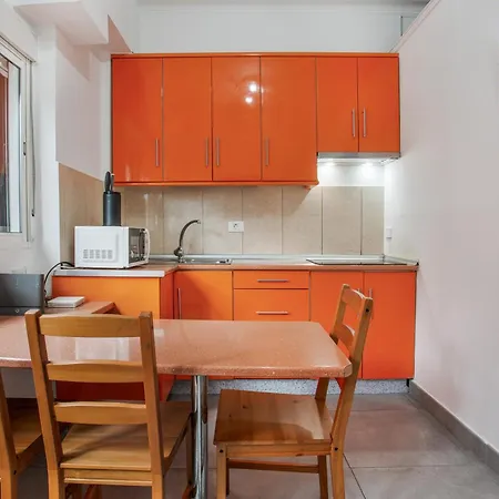 Practico En Cruz 산타크루스데 테네리페